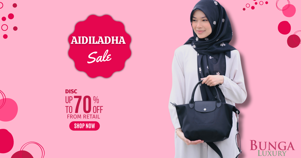 Red Pink Minimalist Playful Kids Fashion Sale Promotion Instagram Post (Facebook Ad)