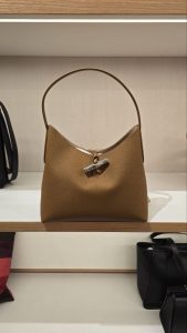 Longchamp Roseau Shoulder Mustard